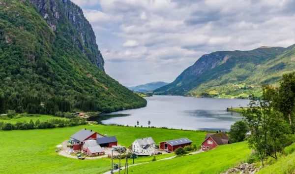 VIAJE PAQUETE NORUEGA ISLANDIA 5459
